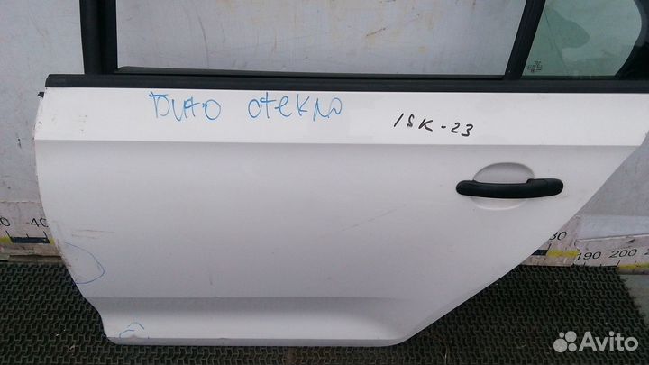 Дверь задняя левая Skoda Rapid