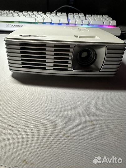 Acer k132 led projector