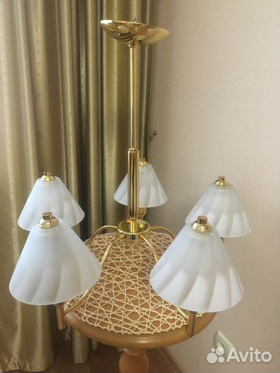 Люстра потолочная