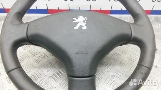 Рулевое колесо peugeot 5008 (8UK17JZ01)