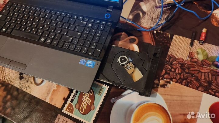 Ноутбук samsung np300e5x