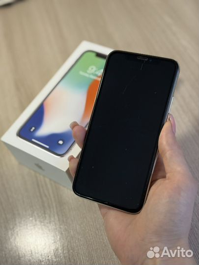 iPhone X, 256 ГБ