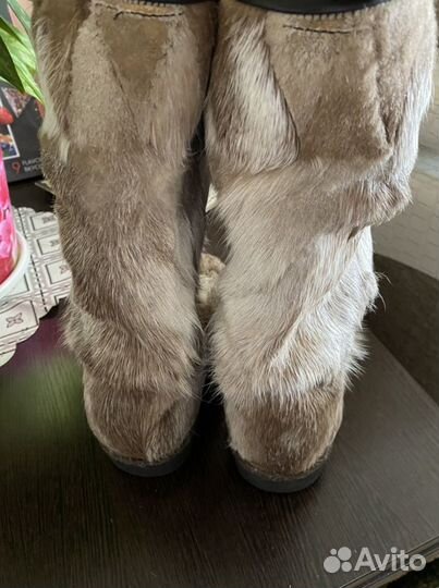 Продам унты