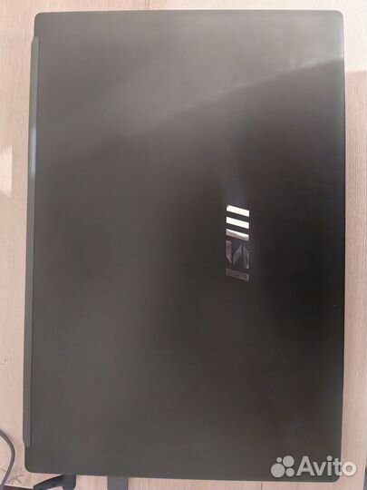 Игровой ноутбук MSI 15 B12M