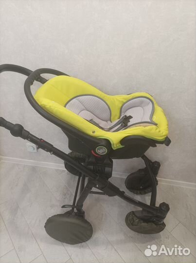 Детская коляска 3 в 1