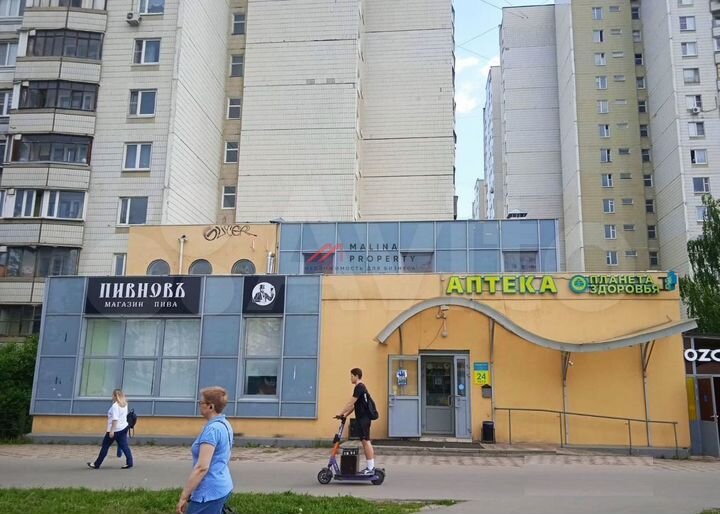 Продам торговое помещение, 578 м²