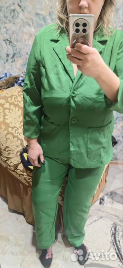 Костюм новый 54