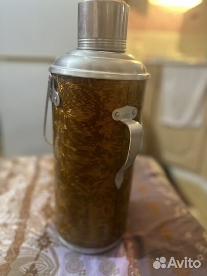 Термос с большим объемом