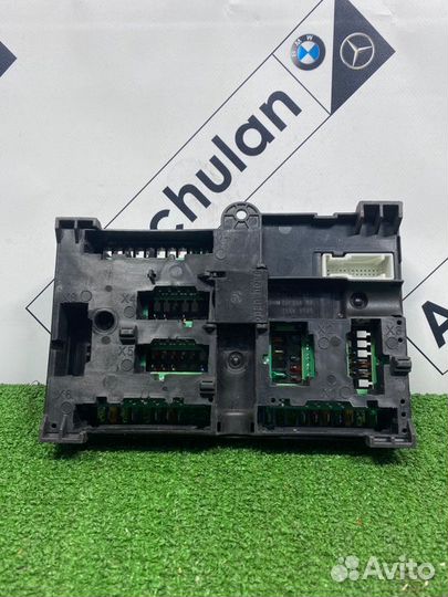 Блок предохранителей задний Bmw 5-Series G30