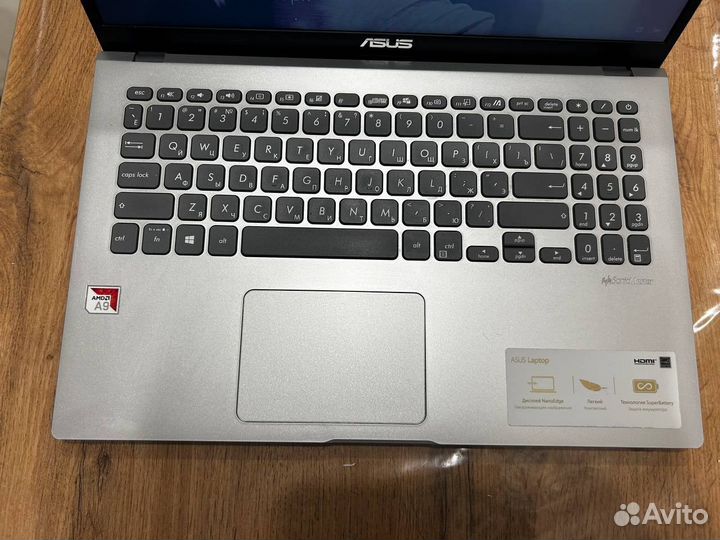 Ноутбук Asus Laptop