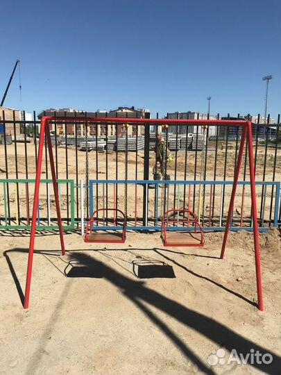 Качели металлические
