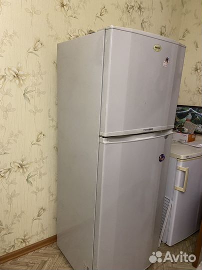 Холодильник на запчасти