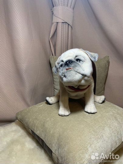 Реалистичная игрушка