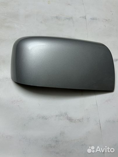 Крышка зеркала
