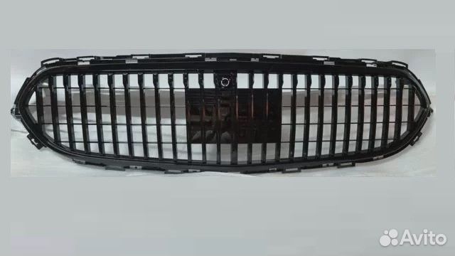 Решетка Mercedes стиль Maybach W213 Black