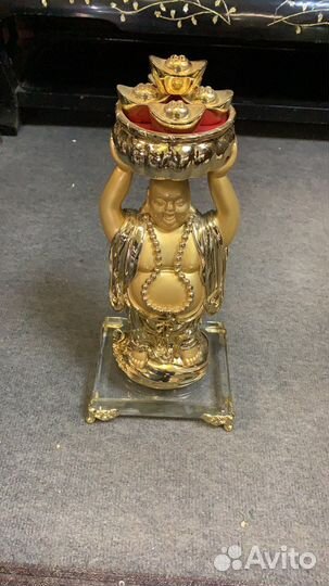 Статуэтка будды