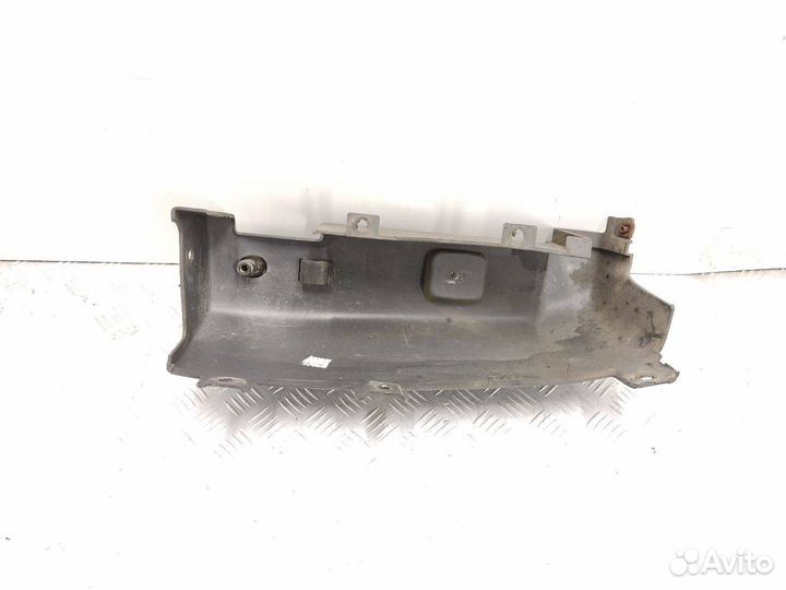 Клык бампера задний правый Citroen Jumper 2 рест