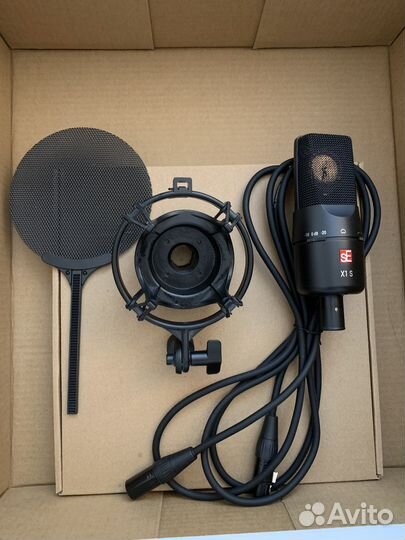 X1 S Studio Bundle SE