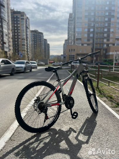 Велосипед Trinx m 258 низкая рама