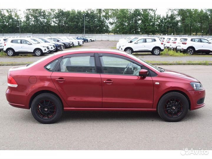 Volkswagen Polo 1.6 AT, 2011, 99 713 км