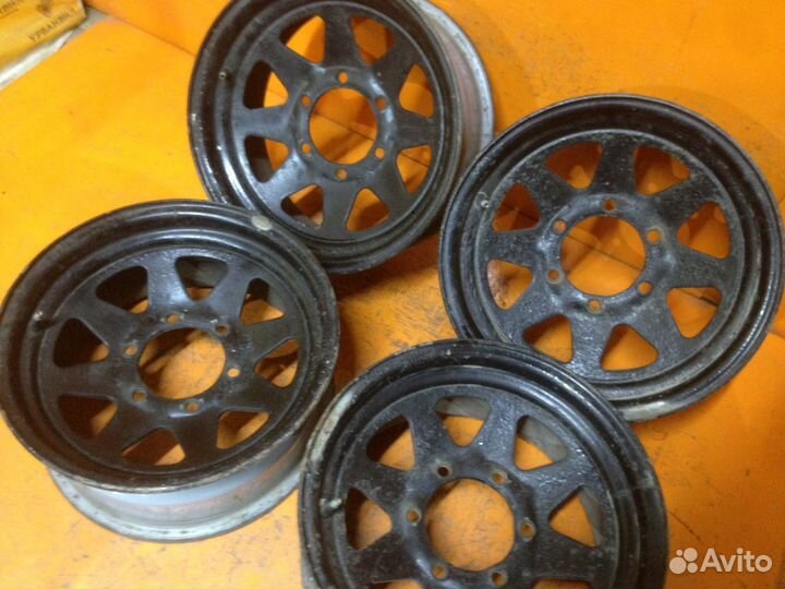 4 шт. Диски nissan 15 6х139,7 DIA 110