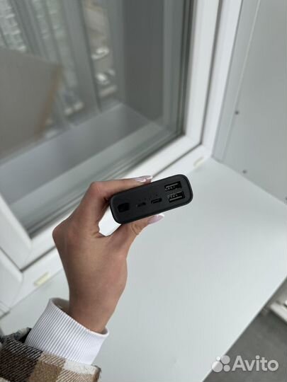 Xiaomi 10000mAh Mi Power Bank 3 Ultra compact