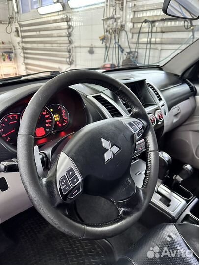 Mitsubishi Pajero Sport 2.5 AT, 2012, 184 422 км