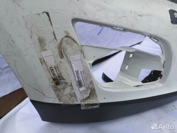 Бампер передний Volvo Xc60