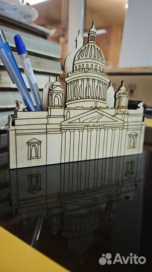 Органайзер для канцелярии деревянный