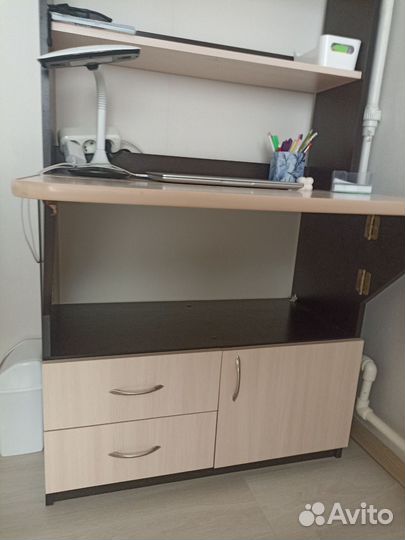 Компьютерный стол