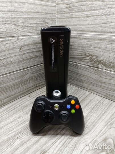 Xbox 360 Slim 320gb