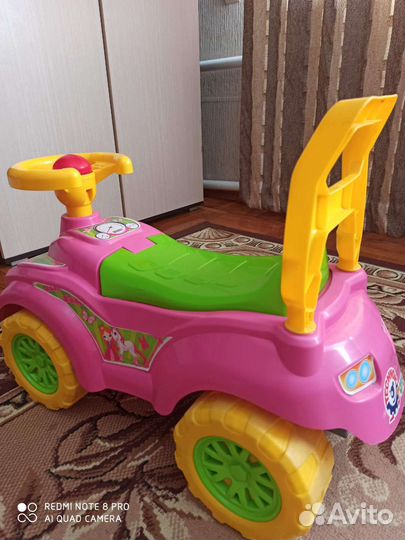 Машинка каталка толокар