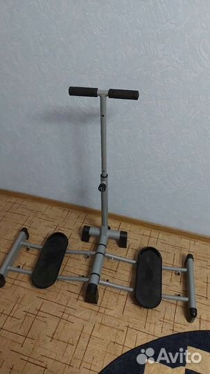 Тренажер для проработки мышц бёдер и ягодиц