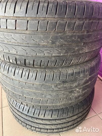 Pirelli Cinturato P7 215/45 R17