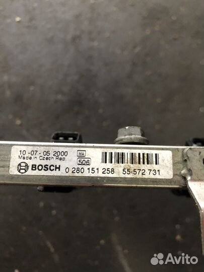 Топливная рампа Opel Astra J A14XER