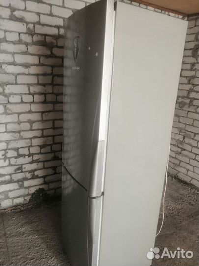 Холодильник Daewoo