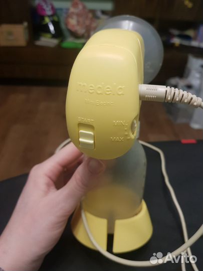 Молокоотсос электрический medela
