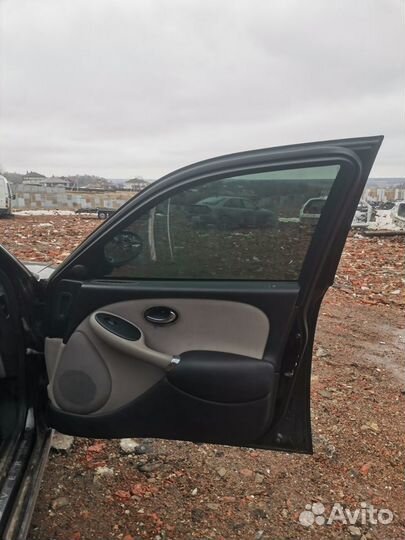 Дверь передняя правая Rover 75