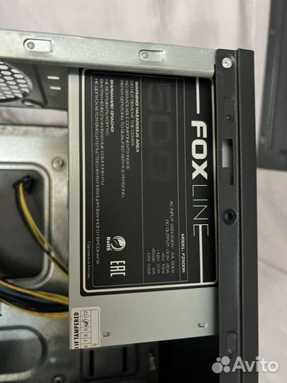 Компьютерный корпус с блоком питания