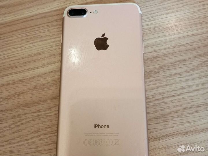 Телефон iPhone 7 128gb