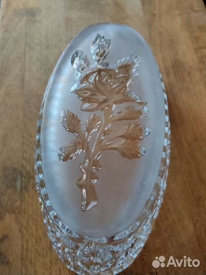 Ваза хрустальная