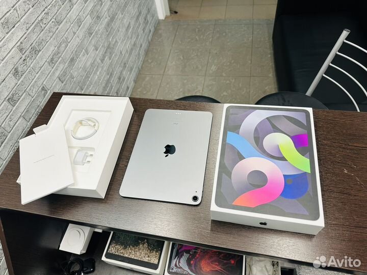 Отличный iPad Air 4 64gb Wifi Оригинал