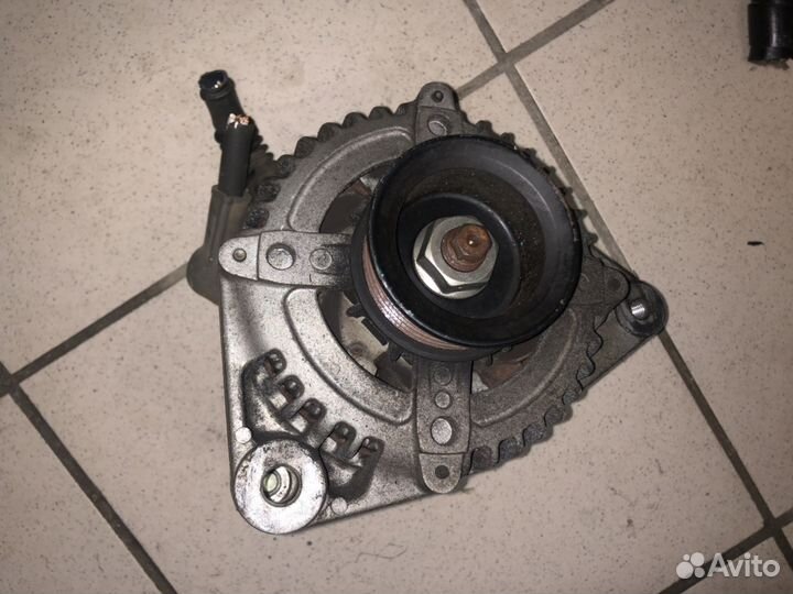 Генератор на lexus RX330 3MZ-FE