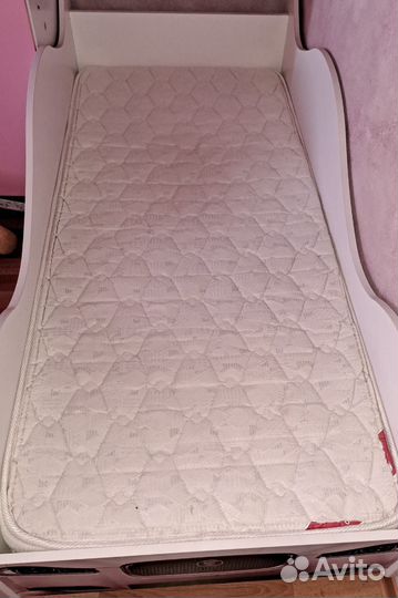 Детская кровать машина с матрасом