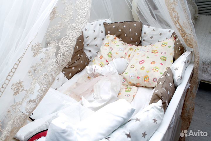 Кроватка детская