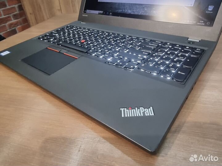 Thinkpad 15.6' как новый