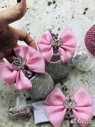 Набор подарочный для новорожденной соска в стразах