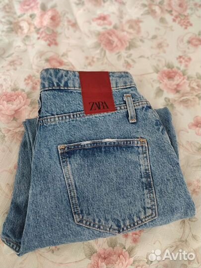 Джинсы Zara
