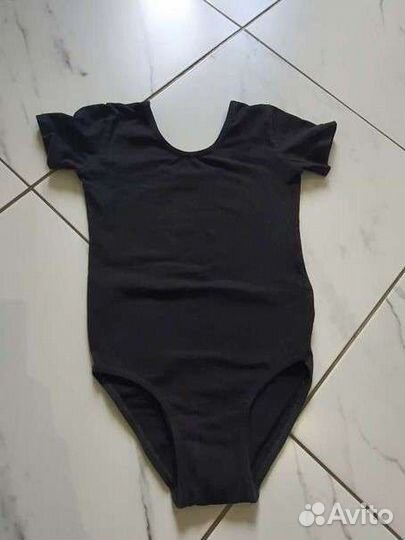 Гимнастический купальник с юбкой гимнастический