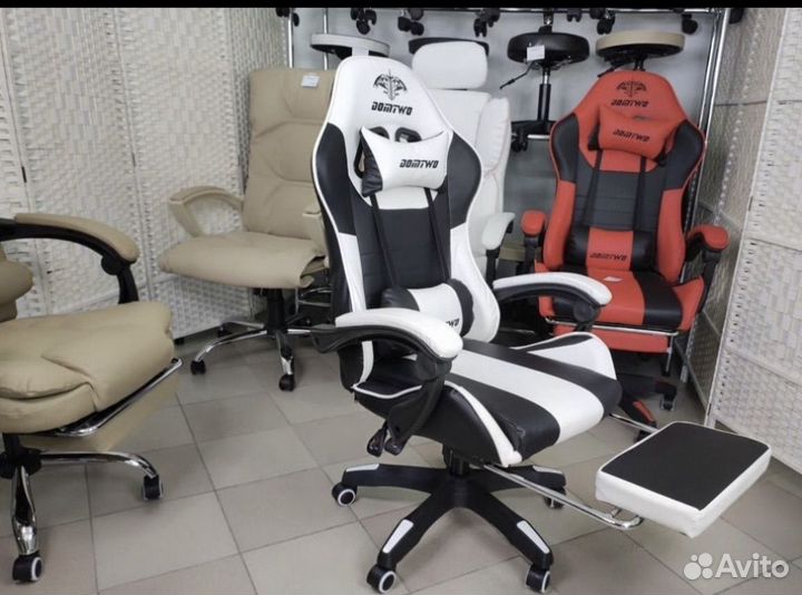 Компьютерное кресло